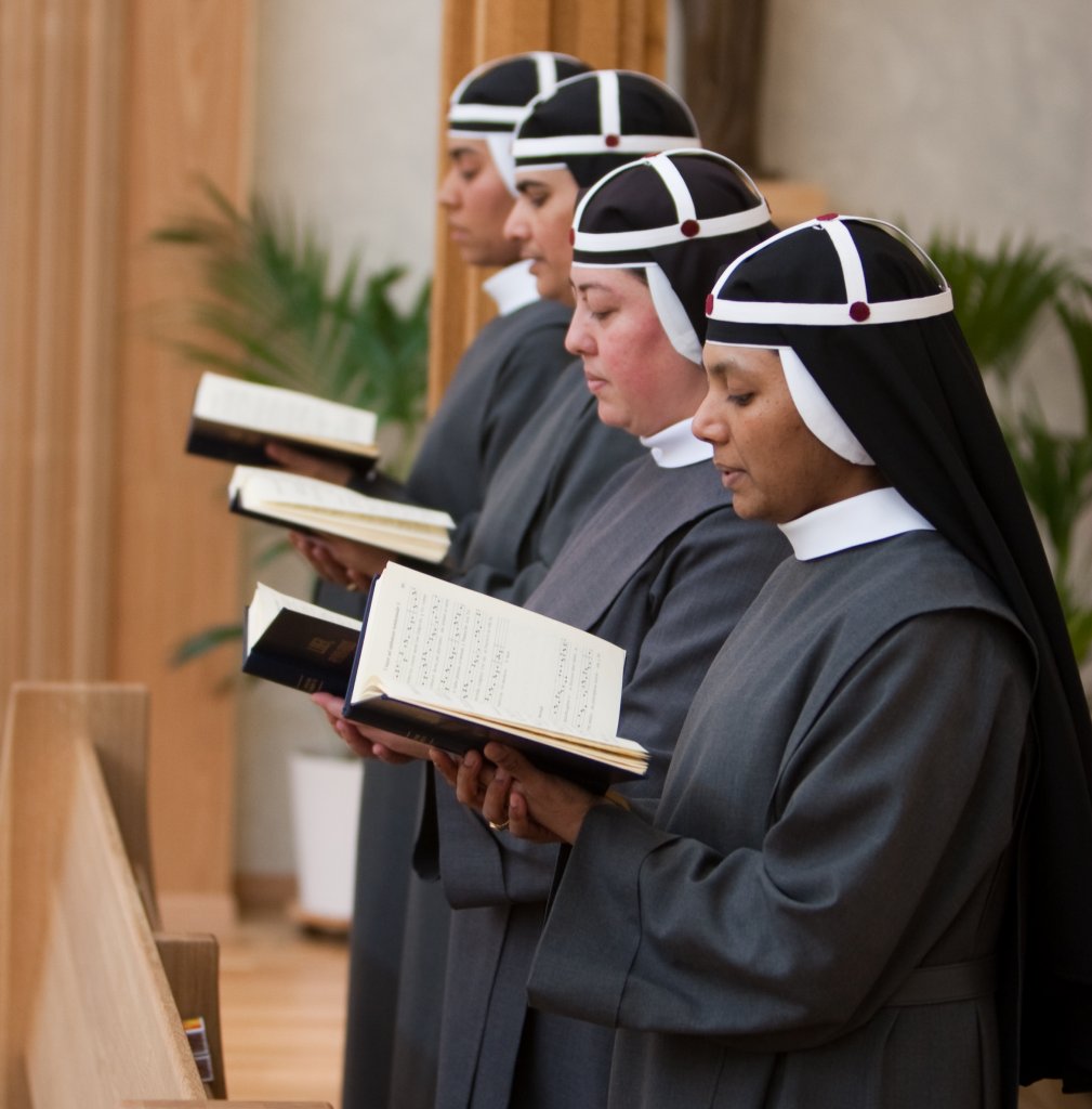 Birgittasøstrene i bønn